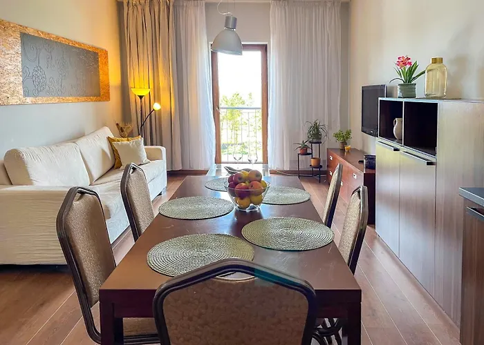 Utulny Byt V Borskem Parku Apartament